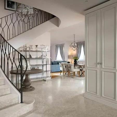 빌라 4-Bed Villa With Pool In Vabriga